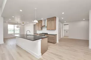 5024 Sophie Slansky Wy, Sealy, TX 77474 - Photo 9