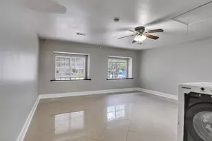 5115 Toho Dr, Houston, TX 77032 - Photo 9