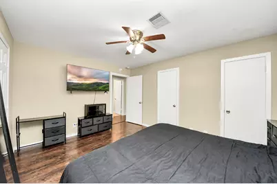 5870 Overdale Street, Houston, TX 77033 - Photo 31