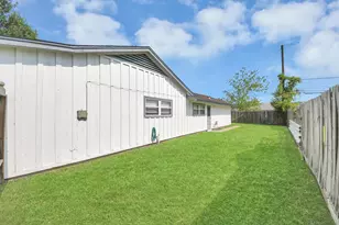 5870 Overdale St, Houston, TX 77033 - Photo 37