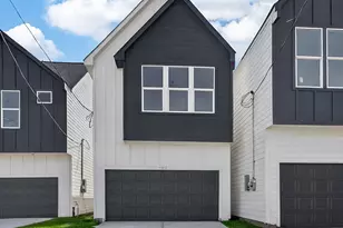 9332 Waller St, Houston, TX 77012 - Photo 1