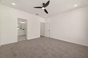 9332 Waller St, Houston, TX 77012 - Photo 19