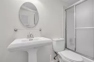 14715 Barryknoll Ln, Houston, TX 77079 - Photo 21