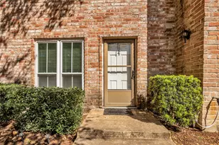 14715 Barryknoll Ln, Houston, TX 77079 - Photo 3