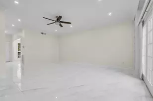 14715 Barryknoll Ln, Houston, TX 77079 - Photo 17