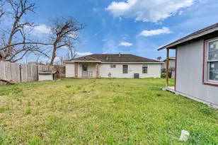 4930 Holloway Dr, Houston, TX 77048 - Photo 29