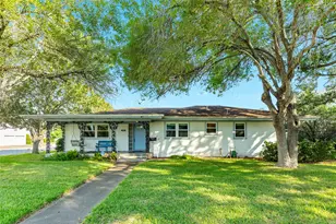 4528 Woodrow Ave, Galveston, TX 77551 - Photo 1