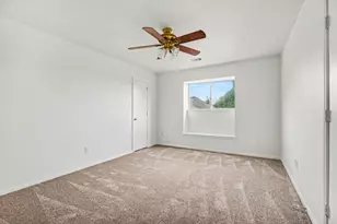 5123 Chase Park Gate St, Bacliff, TX 77518 - Photo 17