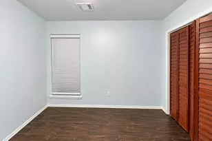 13226 Robinglen Dr, Houston, TX 77083 - Photo 27