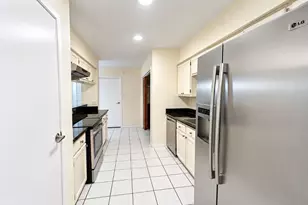 13226 Robinglen Dr, Houston, TX 77083 - Photo 11
