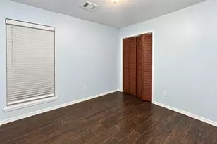 13226 Robinglen Dr, Houston, TX 77083 - Photo 25