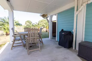 22418 Vista Del Mar, Galveston, TX 77554 - Photo 37