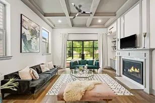 523 W 25th St, Houston, TX 77008 - Photo 1