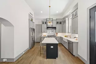 523 W 25th St, Houston, TX 77008 - Photo 7