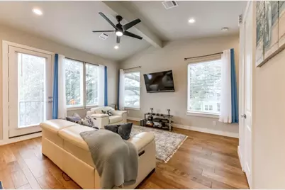 823 Mansfield Street #J, Houston, TX 77091 - Photo 11