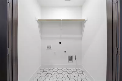 4603 Harrisburg Boulevard #D, Houston, TX 77011 - Photo 15