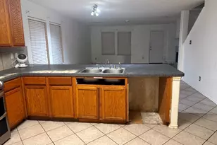 11001 Groveshire Dr, Texas City, TX 77591 - Photo 15
