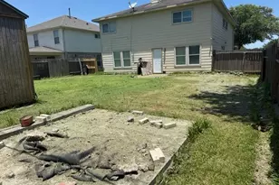 11001 Groveshire Dr, Texas City, TX 77591 - Photo 5