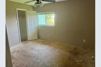 11001 Groveshire Drive, Texas City, TX 77591 - Photo 19