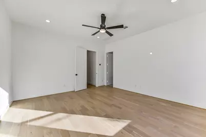 1902 Nantucket Drive, Houston, TX 77057 - Photo 13