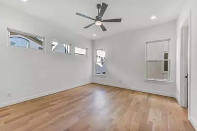 1902 Nantucket Drive, Houston, TX 77057 - Photo 21