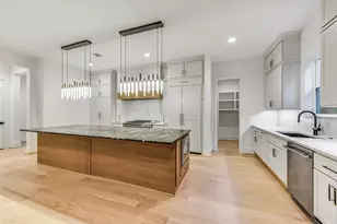 1902 Nantucket Dr, Houston, TX 77057 - Photo 39