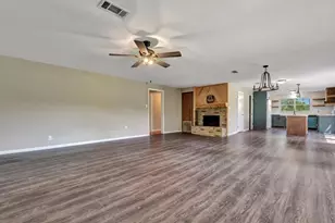 180 P R 8776, Warren, TX 77664 - Photo 17