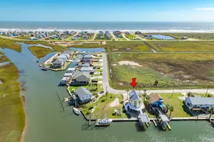 431 Swordfish Ln, Surfside Beach, TX 77541 - Photo 3