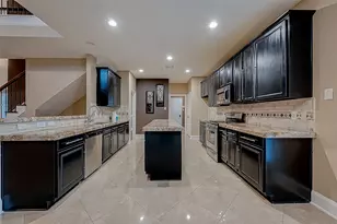 1419 Kyle Hill Ln, Sugar Land, TX 77479 - Photo 13