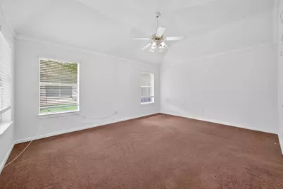 914 W Peach Hollow Circle, Pearland, TX 77584 - Photo 29