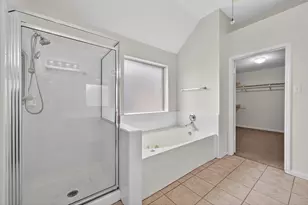 914 W Peach Hollow Cir, Pearland, TX 77584 - Photo 33