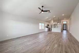 3526 Windmill Palm Dr, Manvel, TX 77578 - Photo 5