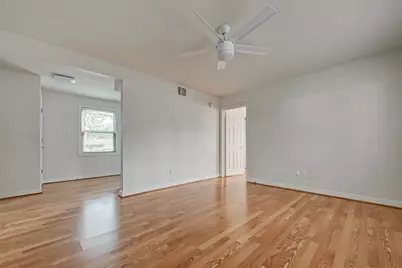 218 E 14th Street, Houston, TX 77008 - Photo 3