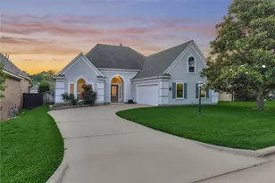15 Newberry Ct, Montgomery, TX 77356 - Photo 1