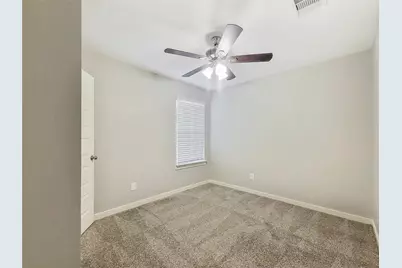 8122 Hush Heights Drive, Rosharon, TX 77583 - Photo 5