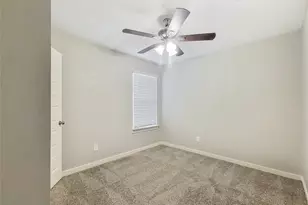 8122 Hush Hts Dr, Rosharon, TX 77583 - Photo 5