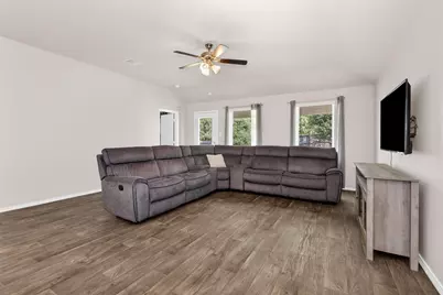 11586 Gingerland Drive, Conroe, TX 77304 - Photo 17