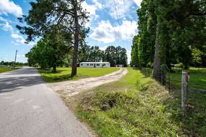 126 County Road 3011, Dayton, TX 77535 - Photo 5