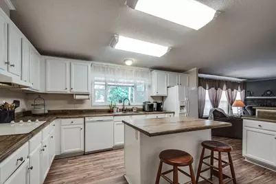 126 County Road 3011, Dayton, TX 77535 - Photo 25