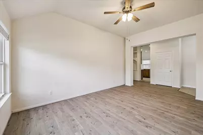 19403 Valiant Woods Drive, Spring, TX 77379 - Photo 9