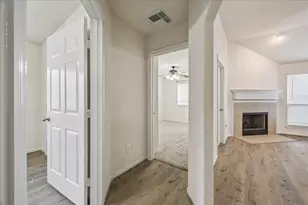 19403 Valiant Woods Dr, Spring, TX 77379 - Photo 23