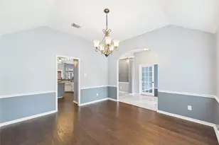 111 Bending Brook Ln, Dickinson, TX 77539 - Photo 13