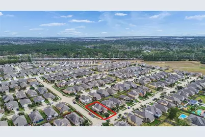 6530 Hunters Creek Lane, Baytown, TX 77521 - Photo 39