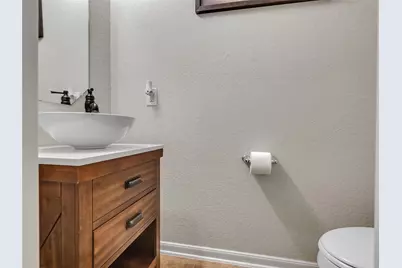 6530 Hunters Creek Lane, Baytown, TX 77521 - Photo 31