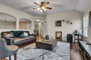 6530 Hunters Creek Ln, Baytown, TX 77521 - Photo 21