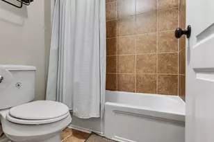 6530 Hunters Creek Ln, Baytown, TX 77521 - Photo 25