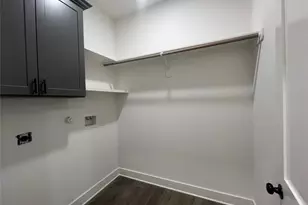 28807 Champion Oaks Dr, Magnolia, TX 77354 - Photo 9