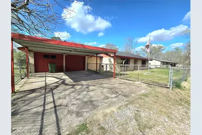 2303 Laird Street, Dayton, TX 77535 - Photo 5