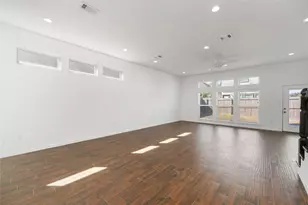 7902 Parnell St, Houston, TX 77051 - Photo 7