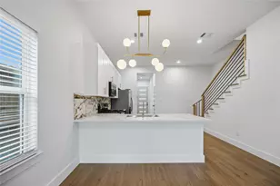 3324 Francis Ct, Houston, TX 77004 - Photo 9